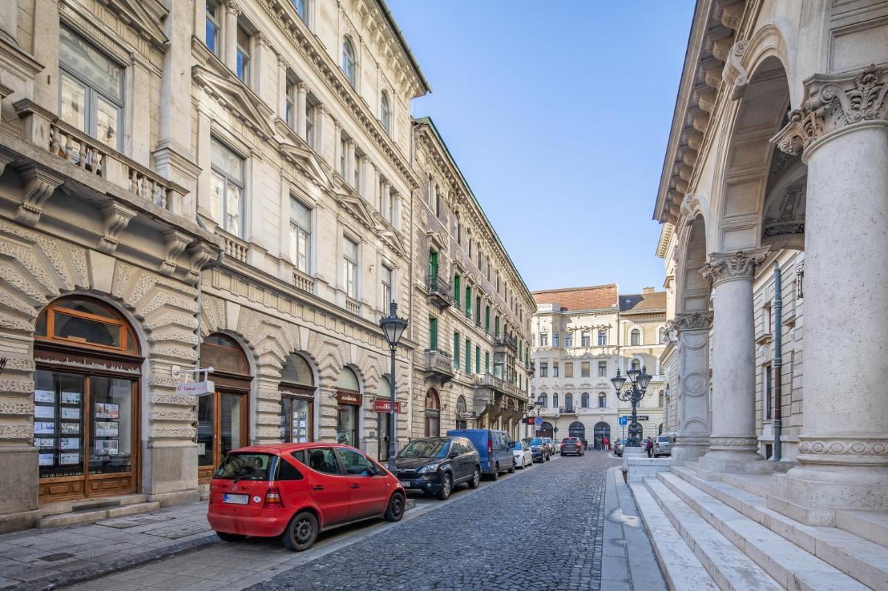 Melody Meadow Apartment Budapest Exteriör bild